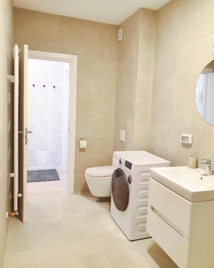 Blue Record Vibe Appartement Cluj-Napoca Buitenkant foto